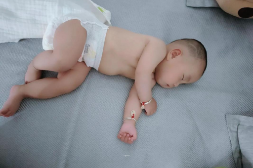 黔西怀孕多久肚子会胀气